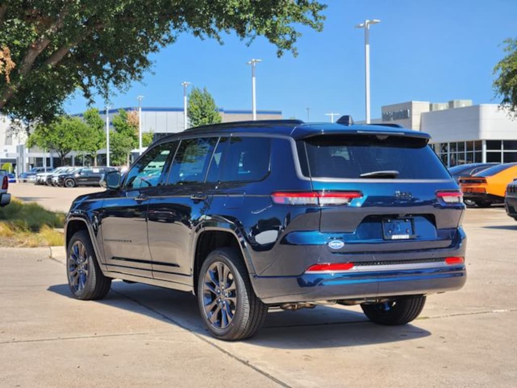 New 2026 Jeep Grand Cherokee L LIMITED RESERVE 4X4 Sport Utility