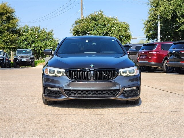 2018 Bmw 540i Sedan photo 2