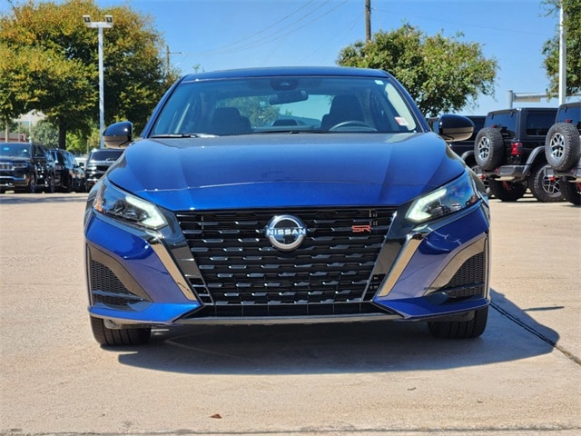 Used 2023 Nissan Altima SR with VIN 1N4BL4CV3PN353401 for sale in Plano, TX