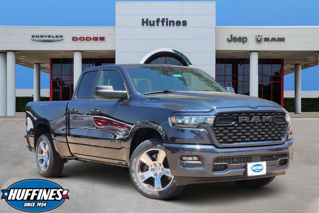 2026 Ram 1500 TRADESMAN QUAD CAB 4X2 Pickup