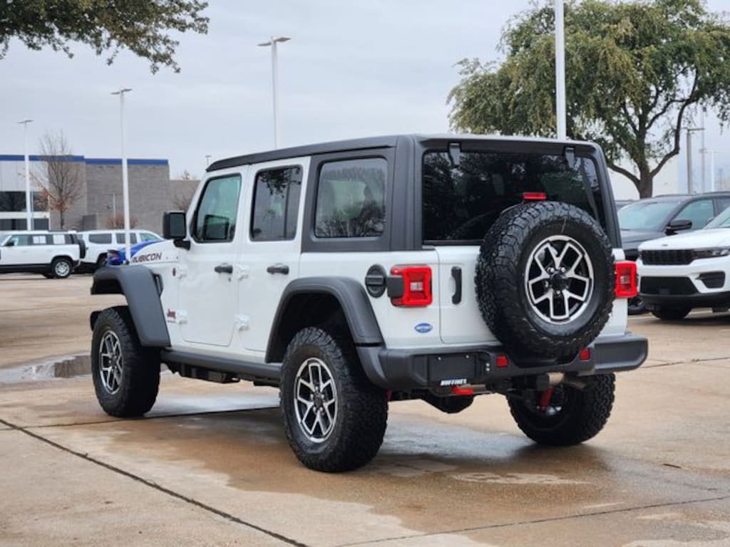 New 2026 Jeep Wrangler 4-DOOR RUBICON Sport Utility