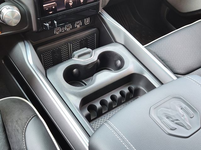 2026 RAM 1500 Laramie - Photo 17