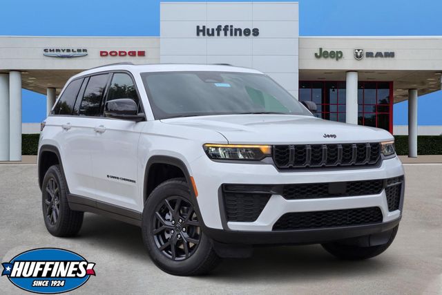 2027 Jeep Grand Cherokee 2 Row LAREDO 4X Sport Utility