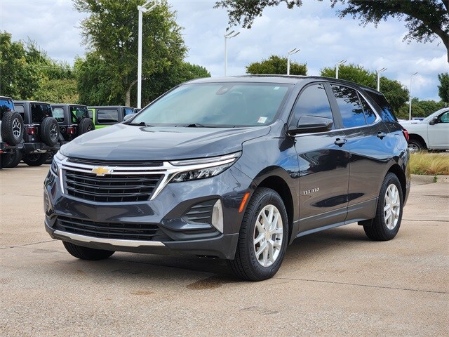 2023 Chevrolet Equinox LT photo 3