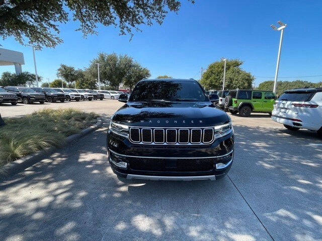 2022 Jeep Wagoneer Series II photo 2