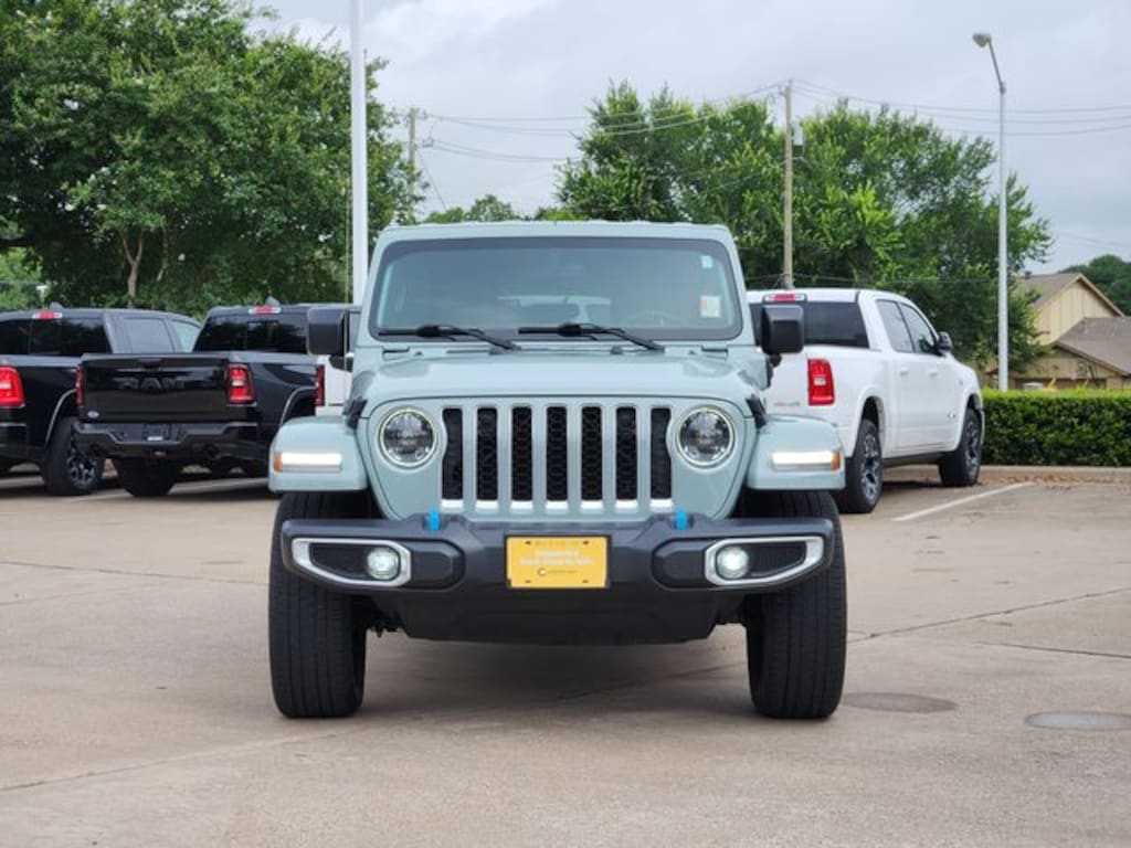 Used 2023 Jeep Wrangler 4xe Sahara SUV