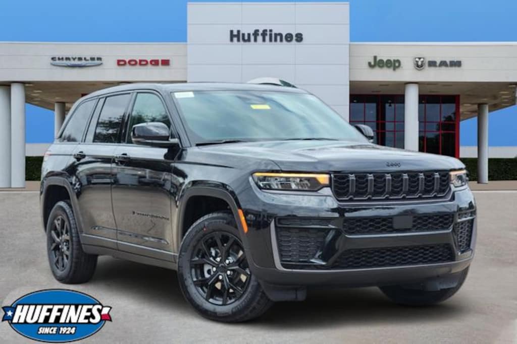 New 2026 Jeep Grand Cherokee LAREDO ALTITUDE 4X4 Sport Utility