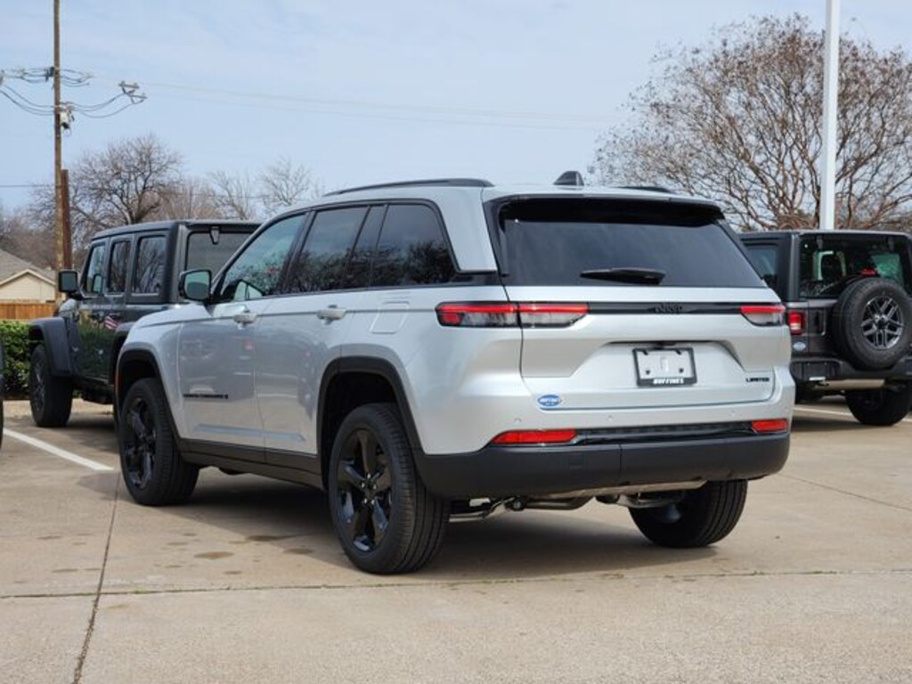 New 2025 Jeep Grand Cherokee LIMITED 4X2 Sport Utility