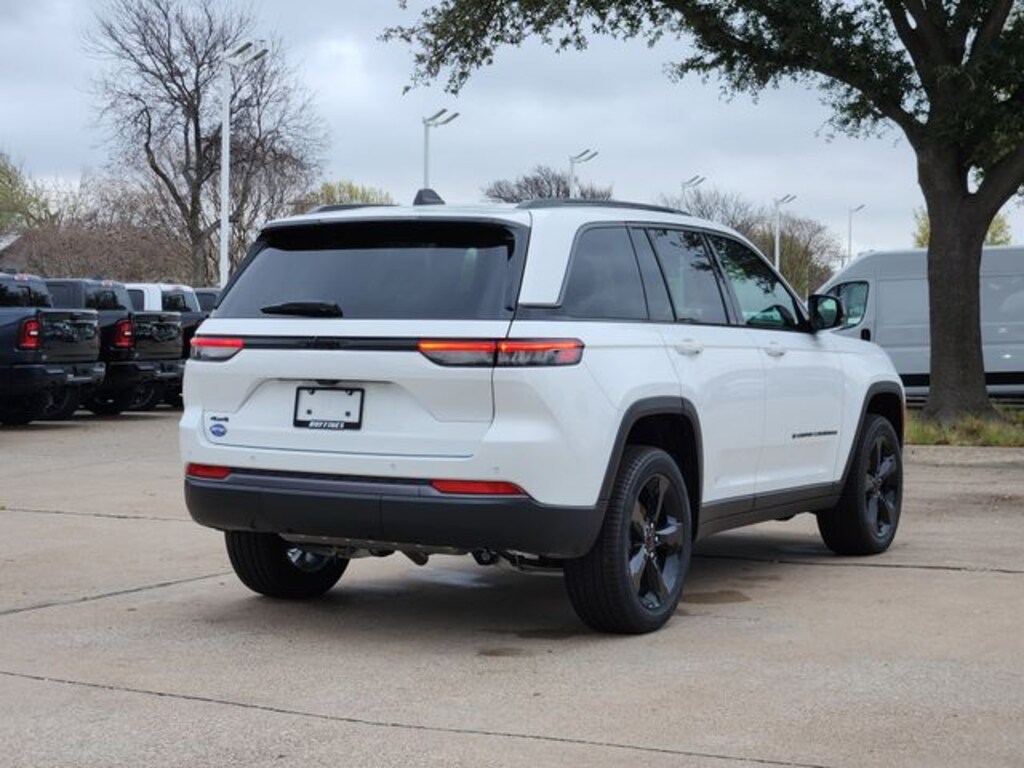 New 2026 Jeep Grand Cherokee LIMITED 4X4 Sport Utility