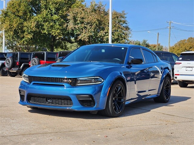 2023 Dodge Charger Scat Pack Widebody photo 3