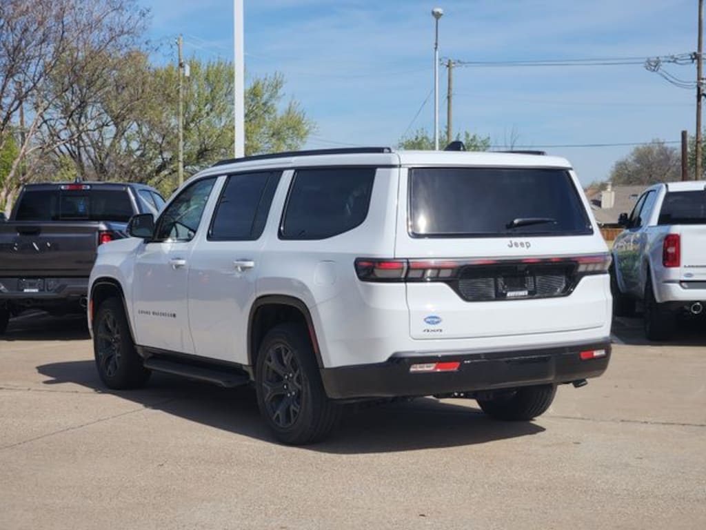 New 2026 Jeep Grand Wagoneer LIMITED ALTITUDE 4X4 Sport Utility