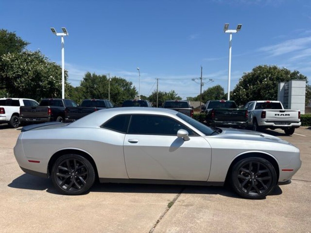 Used 2023 Dodge Challenger SXT Coupe