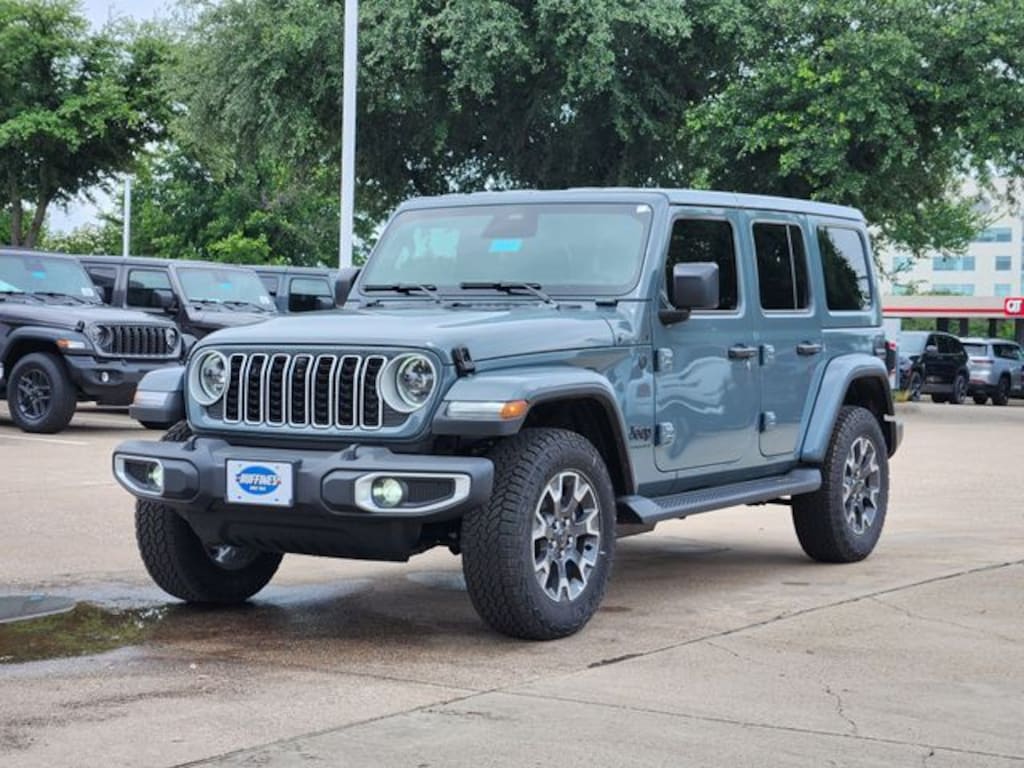 New 2026 Jeep Wrangler 4-DOOR SAHARA Sport Utility