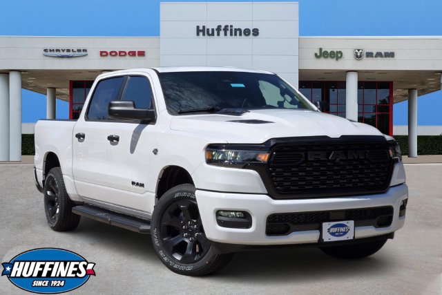 2026 Ram 1500 TRADESMAN CREW CAB 4X4 Pickup