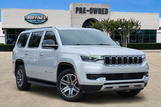 2023 Jeep Wagoneer