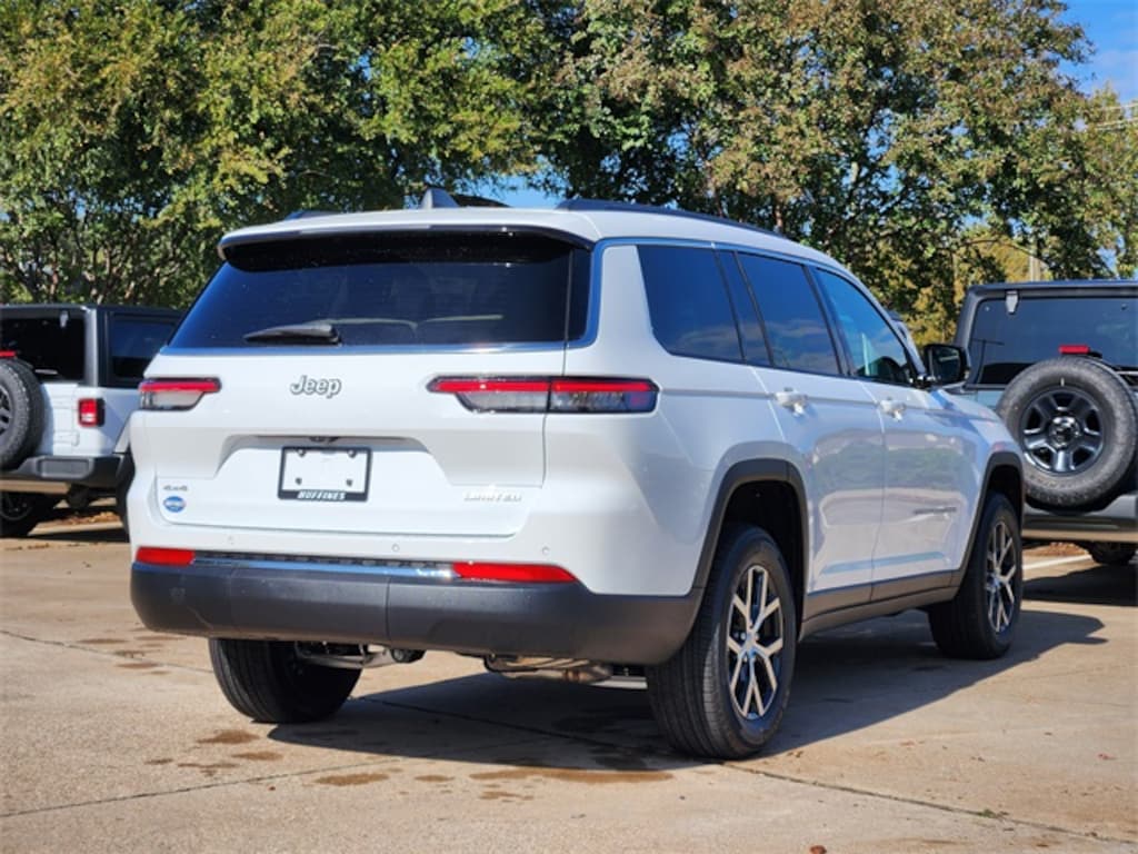 New 2025 Jeep Grand Cherokee L LIMITED 4X4 Sport Utility