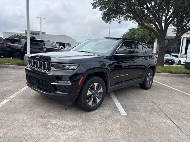 2022 Jeep Grand Cherokee 4xe 4x4's photo