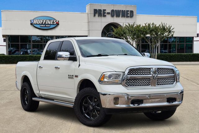 2017 RAM Ram 1500 Pickup Laramie