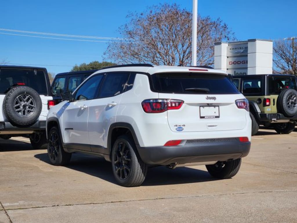 New 2026 Jeep Compass LATITUDE ALTITUDE 4X4 Sport Utility