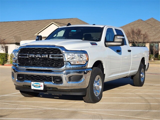 2024 Ram 2500 Tradesman photo 2