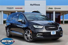 2026 Chrysler Pacifica PINNACLE Passenger Van