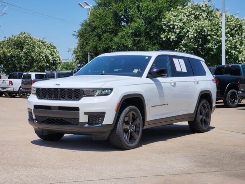Certified 2023 Jeep Grand Cherokee L Laredo SUV