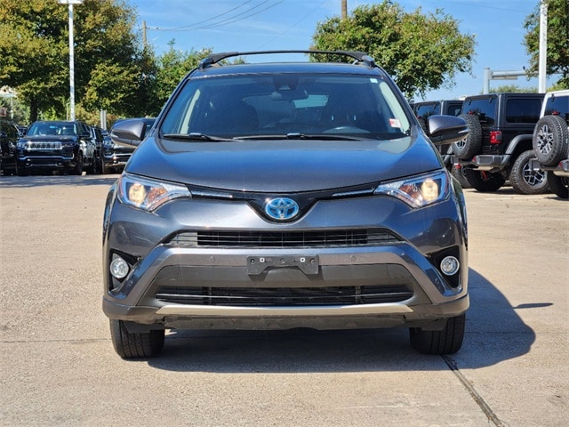 Used 2018 Toyota RAV4 XLE with VIN JTMRJREV4JD223360 for sale in Plano, TX