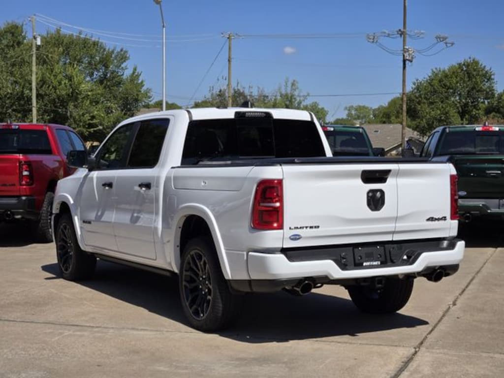 New 2026 Ram 1500 LIMITED CREW CAB 4X4 5'7 BOX Pickup