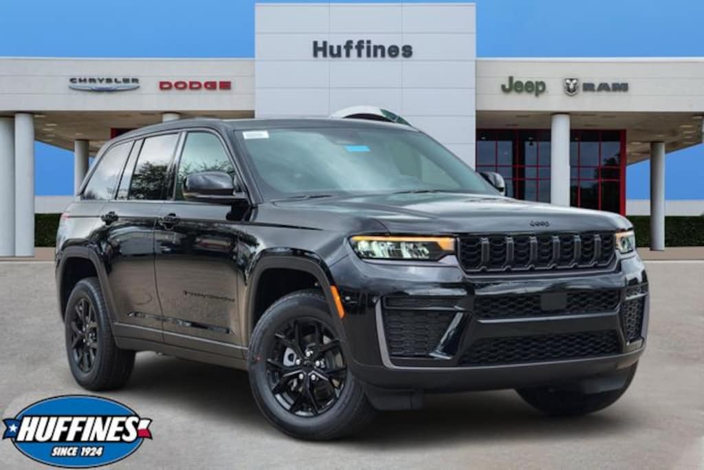 New 2026 Jeep Grand Cherokee LAREDO ALTITUDE 4X2 Sport Utility