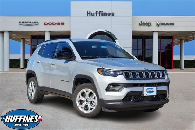2025 Jeep Compass Latitude's photo