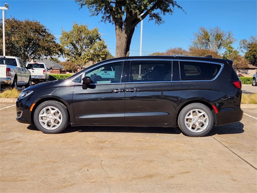 Certified 2018 Chrysler Pacifica Touring Plus Van