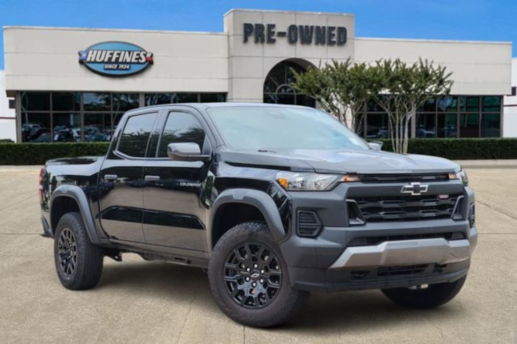 Used 2025 Chevrolet Colorado Trail Boss Truck Crew Cab