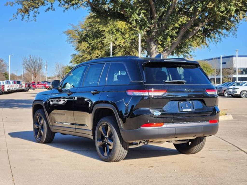 New 2026 Jeep Grand Cherokee LIMITED 4X2 Sport Utility