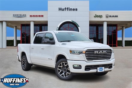 2026 Ram 1500 LARAMIE CREW CAB 4X4 5'7 BOX Pickup
