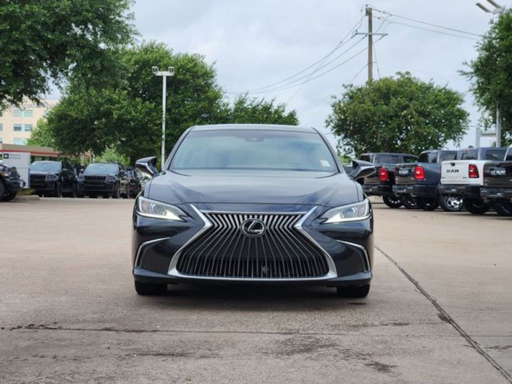 Used 2020 Lexus ES 350 Sedan