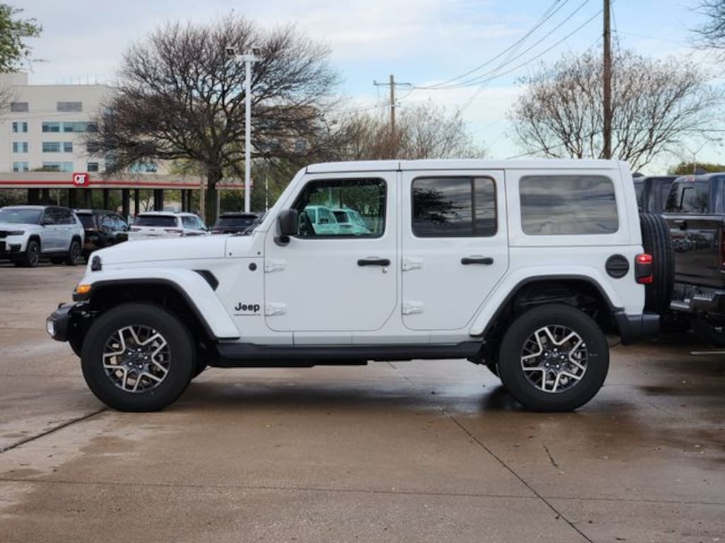 Used 2026 Jeep Wrangler Sahara SUV