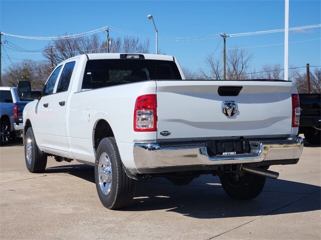 2024 Ram 2500 Tradesman photo 4