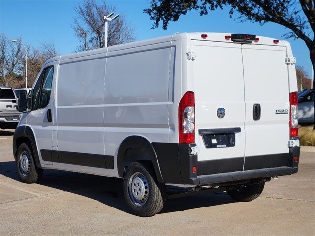 2025 Ram ProMaster 1500 Tradesman Cargo Van photo 2