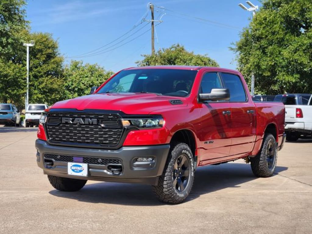New 2026 Ram 1500 WARLOCK CREW CAB 4X4 5'7 BOX Pickup