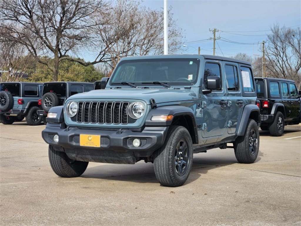 Used 2025 Jeep Wrangler Sport SUV