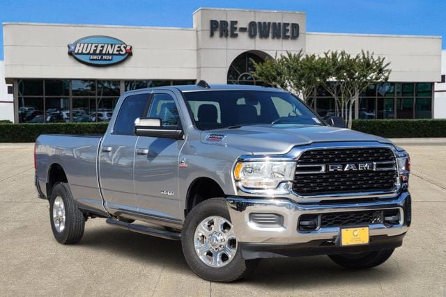 2022 RAM 2500 Big Horn 4X4 Crew Cab LWB's photo