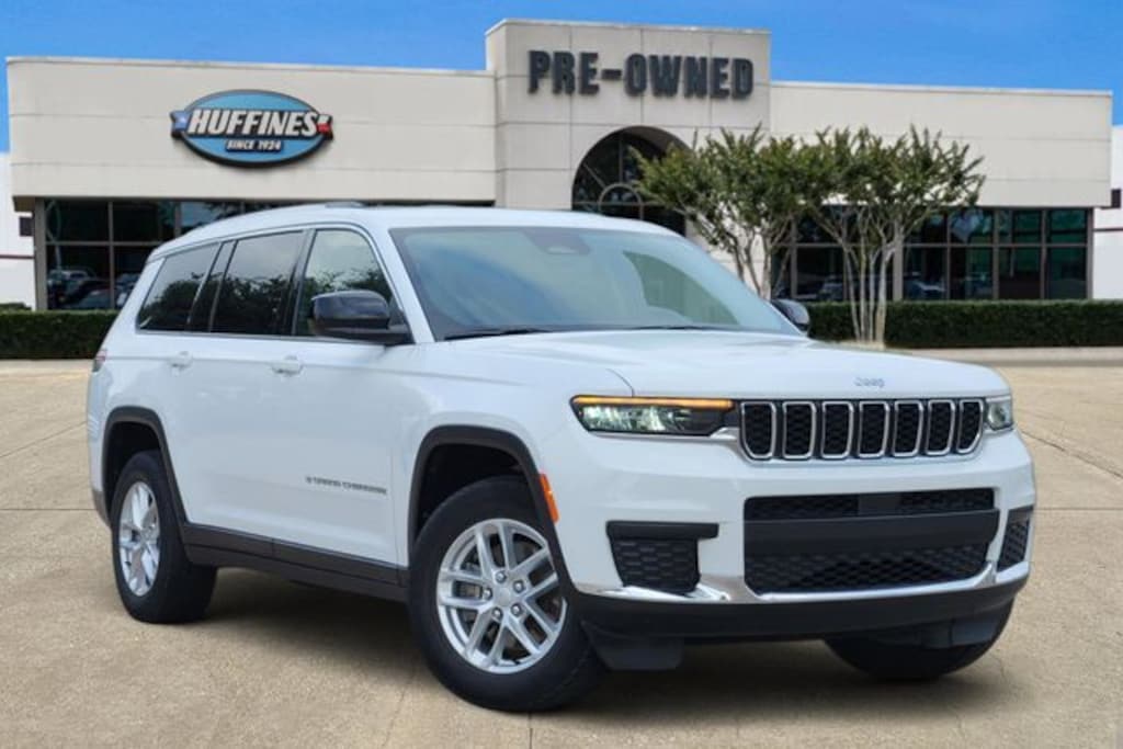 Used 2022 Jeep New Grand Cherokee Laredo SUV