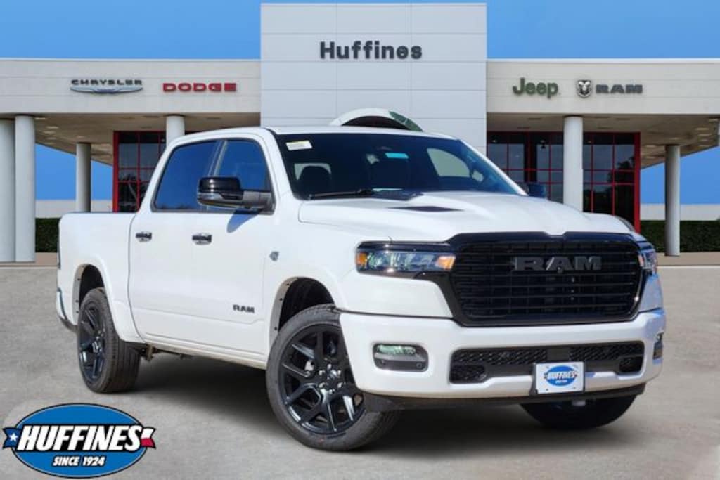 New 2026 Ram 1500 LARAMIE CREW CAB 4X4 5'7 BOX Pickup