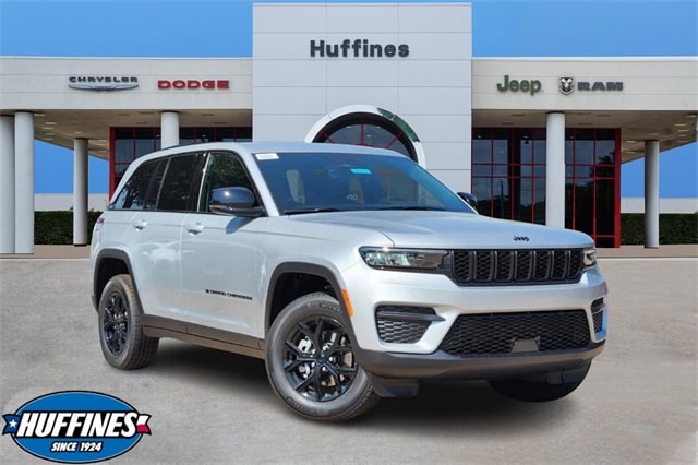 2025 Jeep Grand Cherokee Altitude's photo