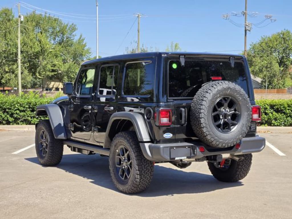 New 2026 Jeep Wrangler 4-DOOR WILLYS Sport Utility
