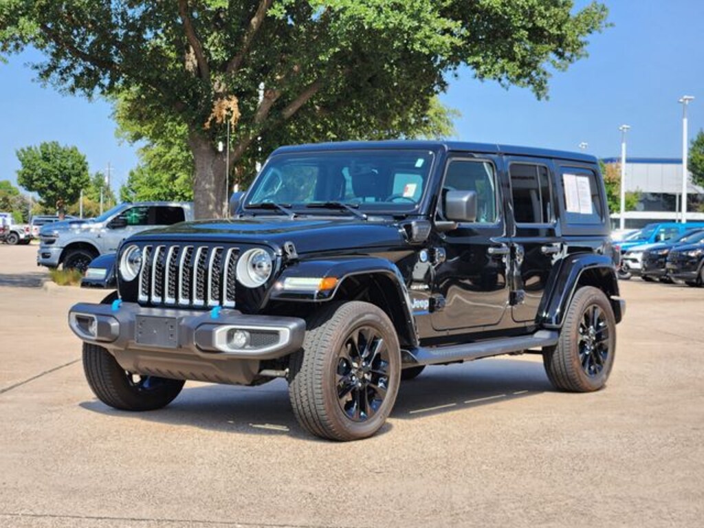 Used 2023 Jeep Wrangler 4xe Sahara SUV