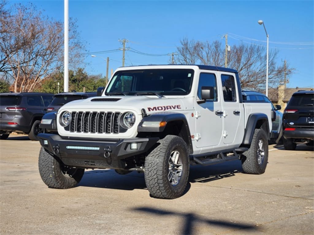 Certified 2024 Jeep Gladiator Mojave Truck Crew Cab