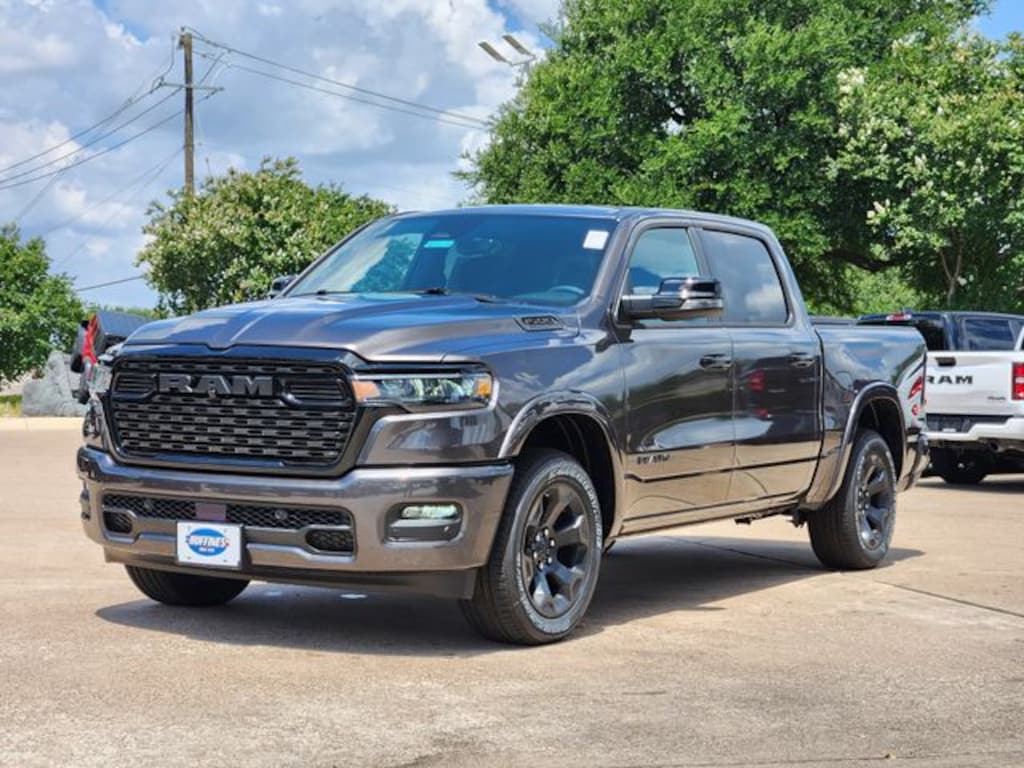New 2026 Ram 1500 LONE STAR CREW CAB 4X2 5'7 BOX Pickup