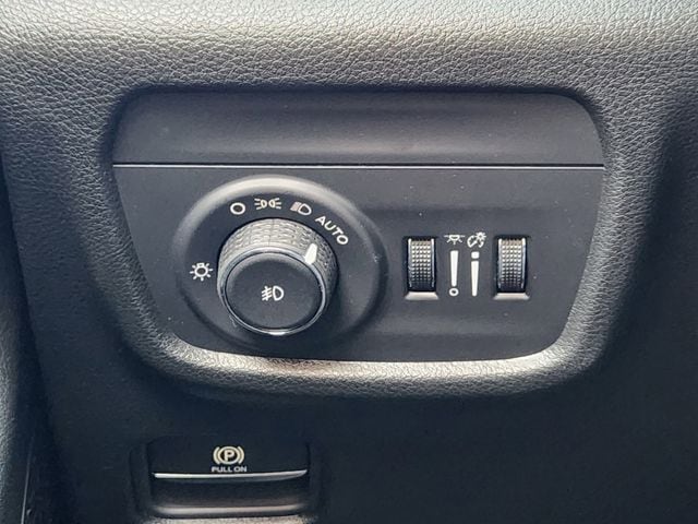 2025 Jeep Grand Cherokee Limited - Photo 17