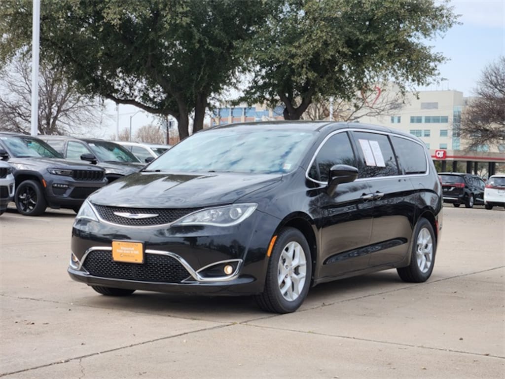 Certified 2018 Chrysler Pacifica Touring Plus Van